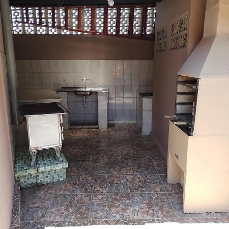 Casa Aconchegante Com Piscina! Villa Cananéia Eksteriør billede