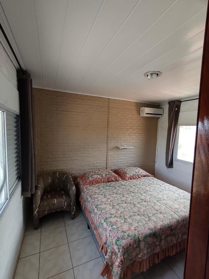 Casa Aconchegante Com Piscina! Villa Cananéia Eksteriør billede